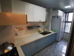 山水原著2期缇香湾 3500元/月  3室2厅2卫