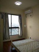 山水原著全新精装。全新家具、家电一应俱全，拎包入住。